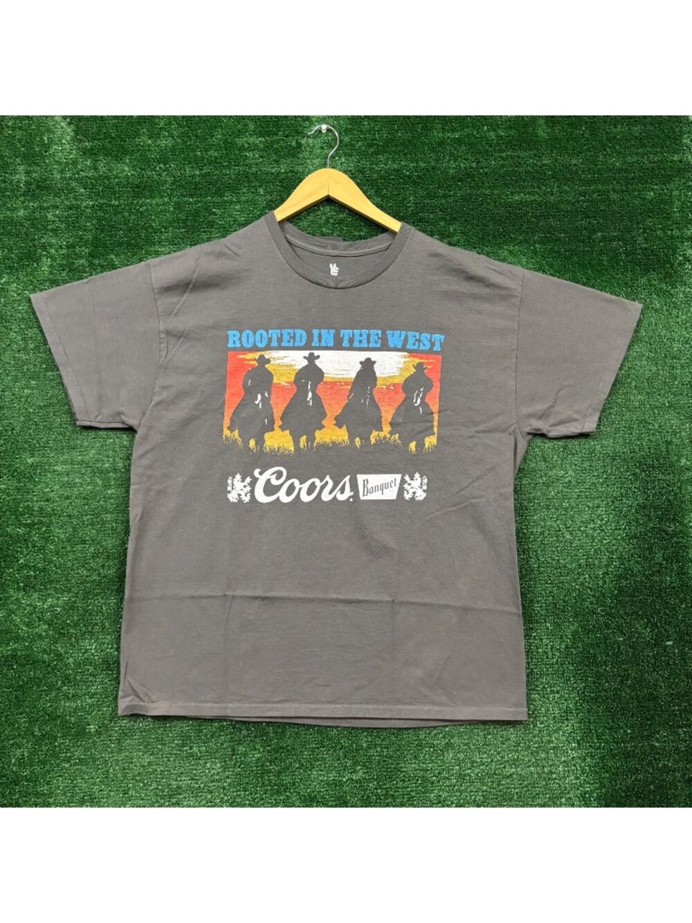 Rooted in the West Coors T-Shirt Size Extra Large